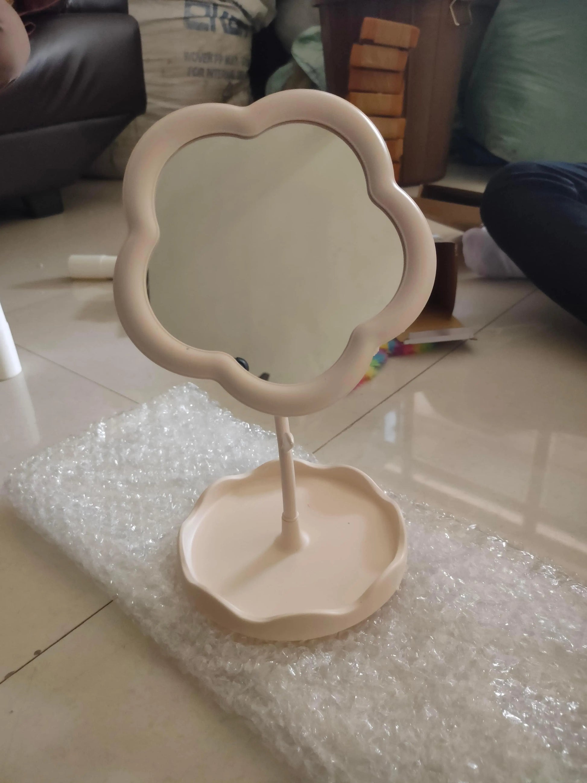 Flower Shape Makeup Mirror - MEETMART