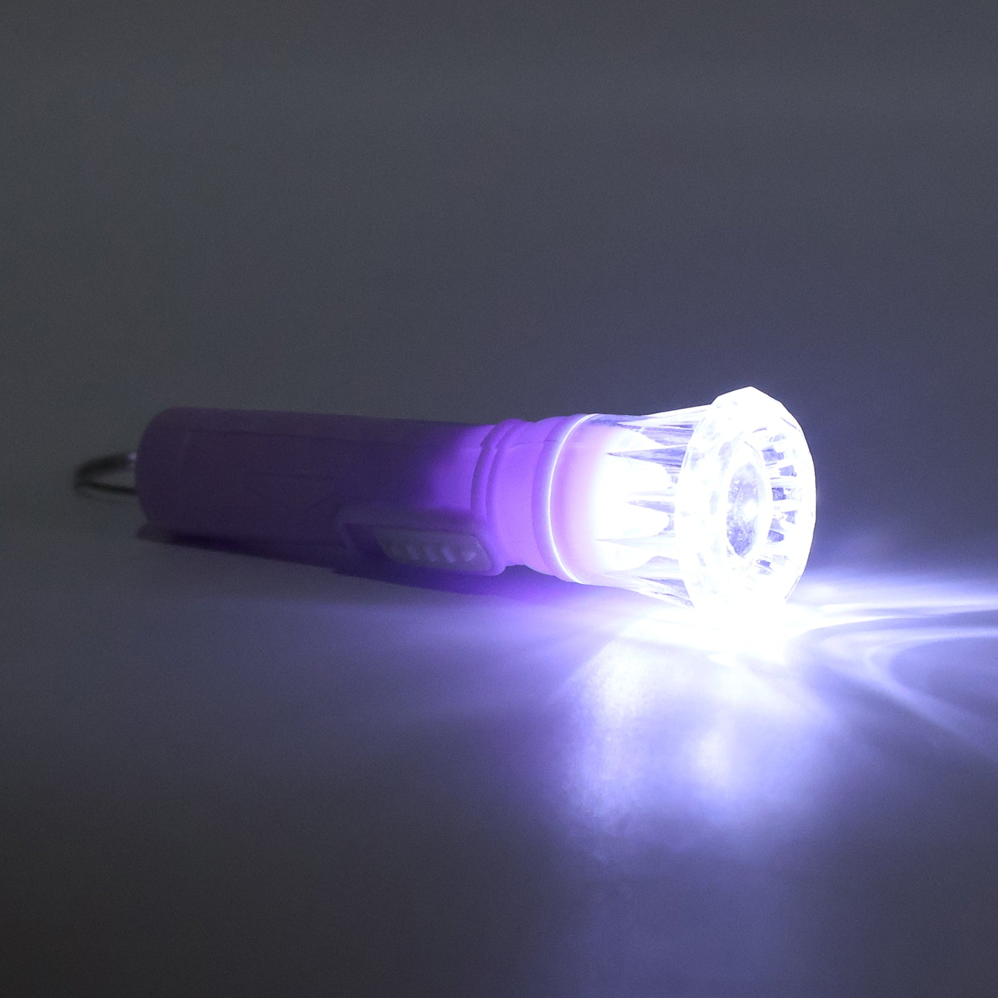 Mini Led Flashlight Keychain Torch (Mix Color  1 Pc)